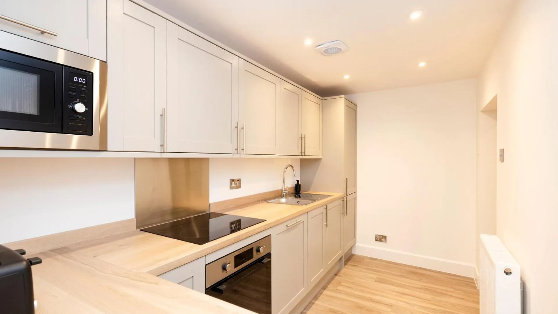 Joivy 3Br Flat In Haymarket With Free Parking Edinburgh United Kingdom