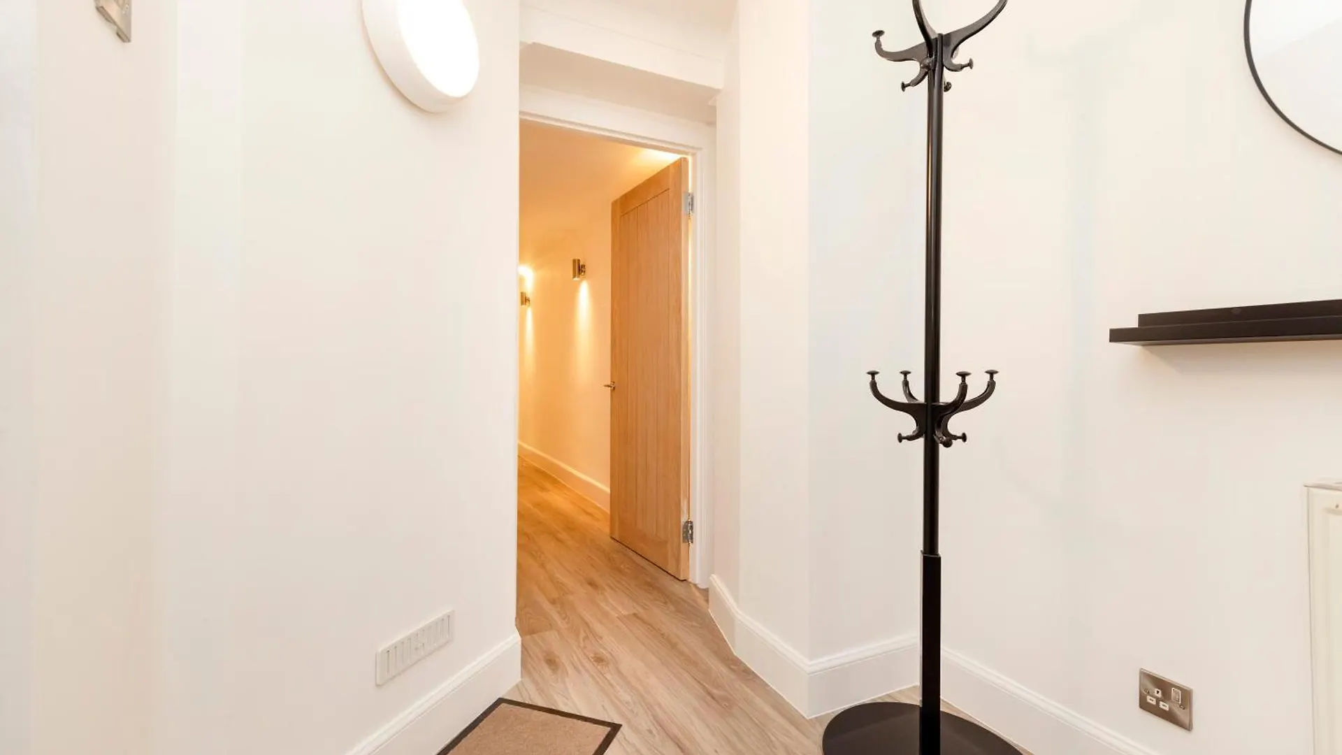 Joivy 3Br Flat In Haymarket With Free Parking Edinburgh United Kingdom